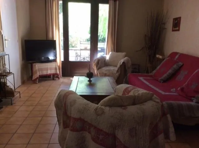 La Petite Chapelle Villa Velleron 0*,
