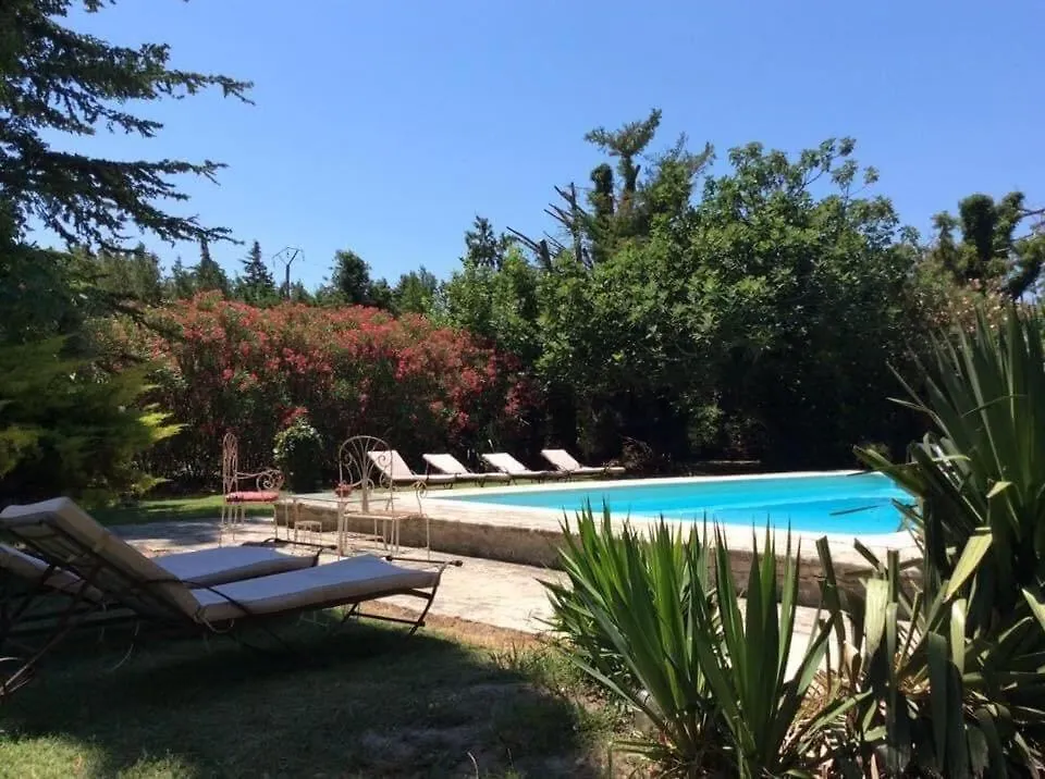 La Petite Chapelle Villa Velleron 0*,  France