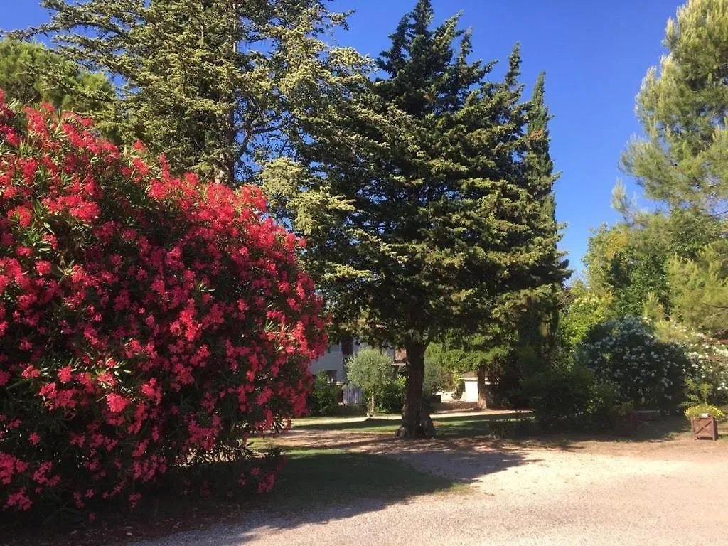 La Petite Chapelle Villa Velleron